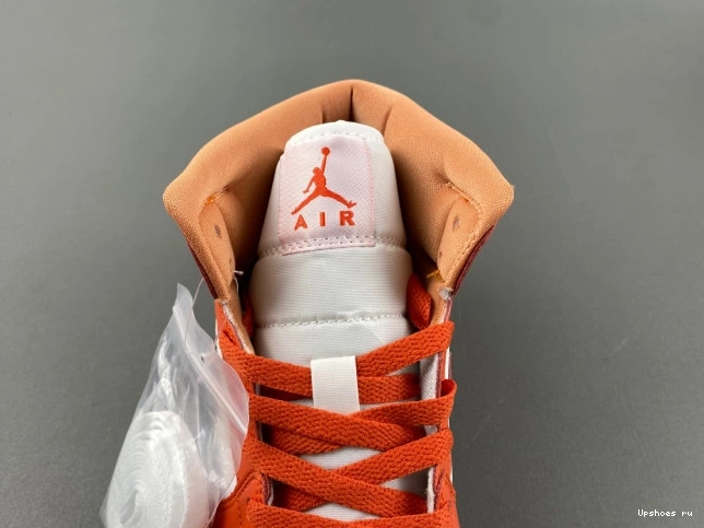 Jordan BQ6472-108  Clay  Mid   Cosmic 1 0205